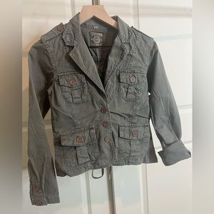 Twill  jacket 4 pockets and back tie